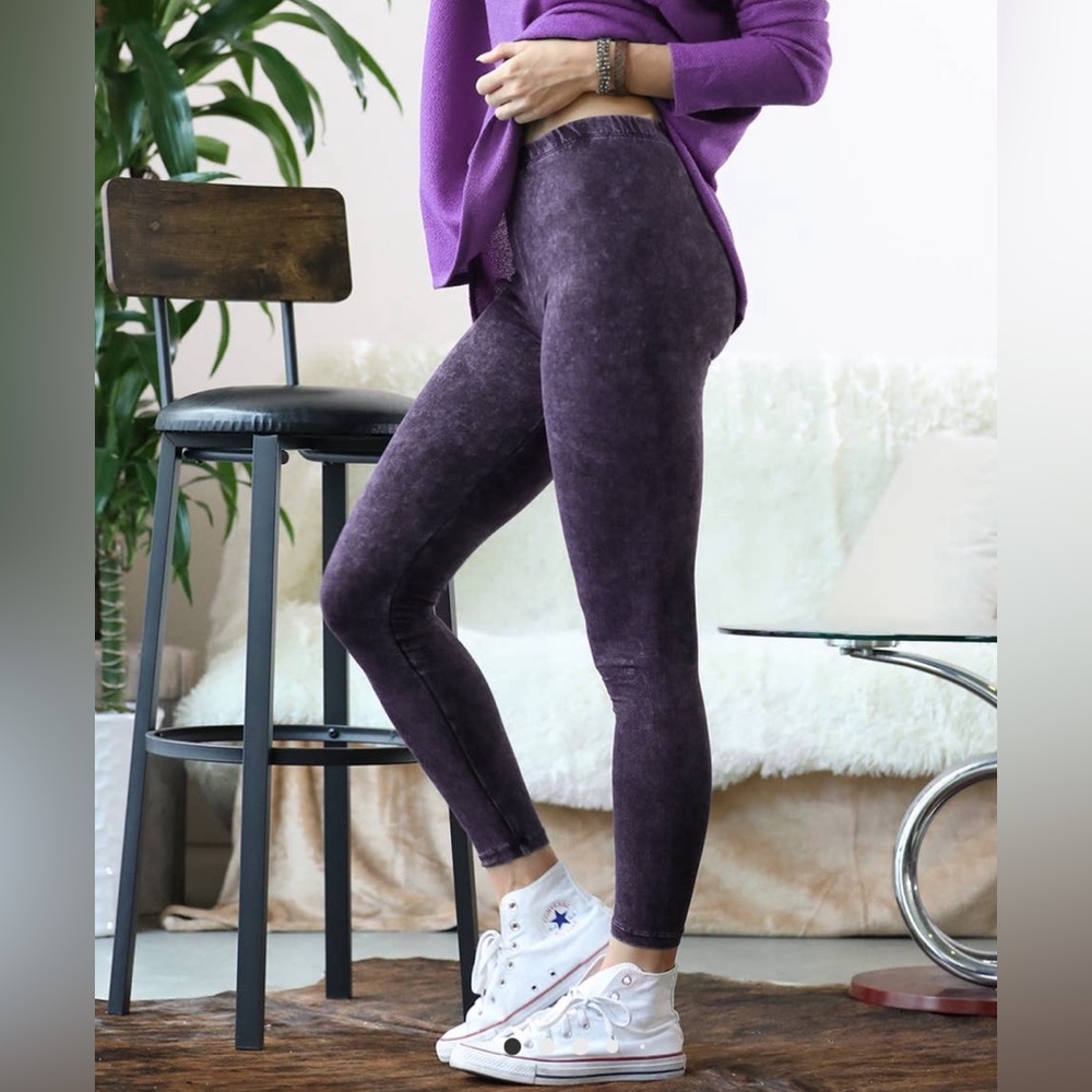 Zenana Mineral Washed Full Length Leggings